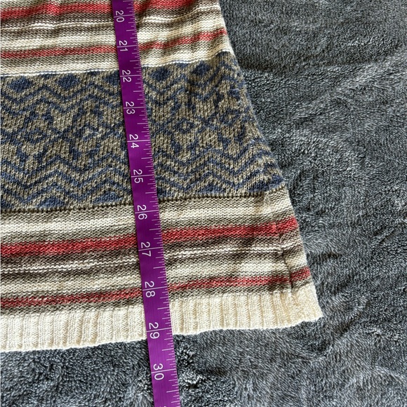 Aventura navy, grey, red, white cardigan sweater w striped pattern. Size large - Picture 6 of 6